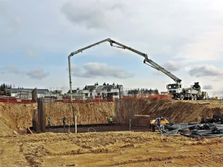  Betonowanie fundamentu przyczółka wschodniego obiektu WD-97 w km 1+810