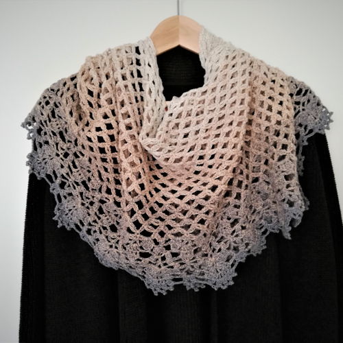 Phebe shawl