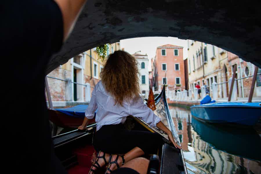 30-Minute Traditional Shared Gondola Ride Near St Mark’s Square - photo 1