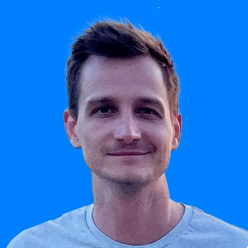 /images/default-avatar.png