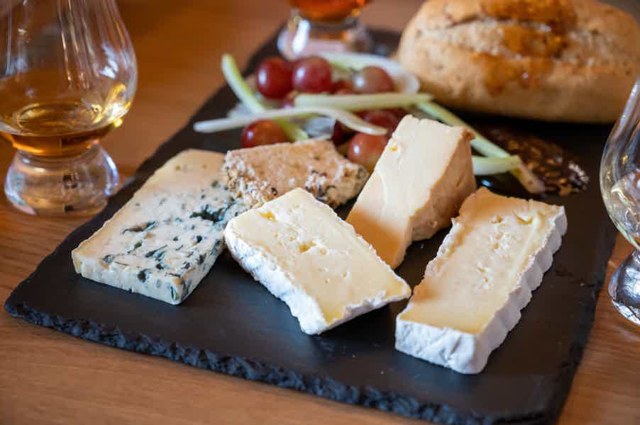 Cheese Crawl with Local Guide - photo 3