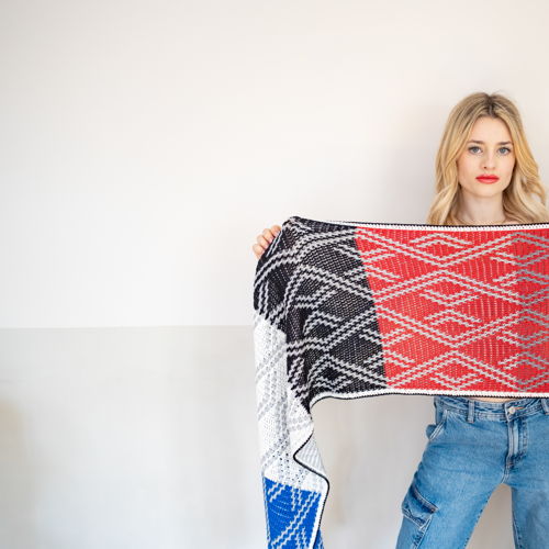 Dreamscape Illusion Shawl