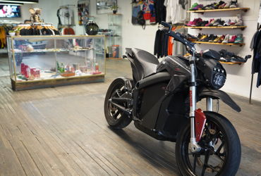 2016 ZERO SR ZF 13.0 +POWER TANK motorcycle for rent near North Riverside, IL