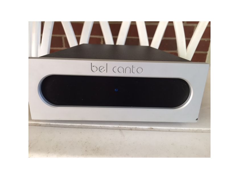 Bel Canto Design S500 stereo power amp