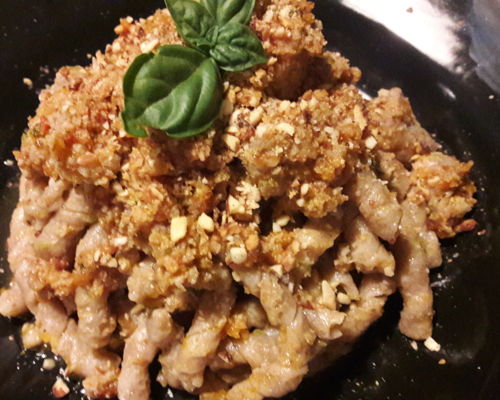 Cooking classes Castelvetrano: Let's cook and enjoy busiate alla trapanese together.