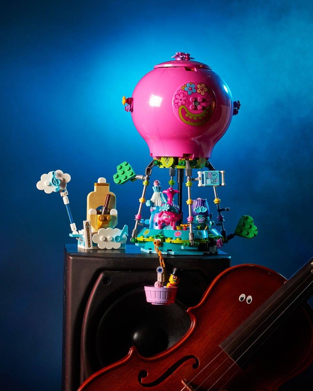 LEGO Trolls 41252 Poppy's Hot Air Balloon Adventure 