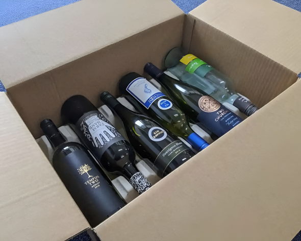 Able Wine Carton — Lay‑Down Style