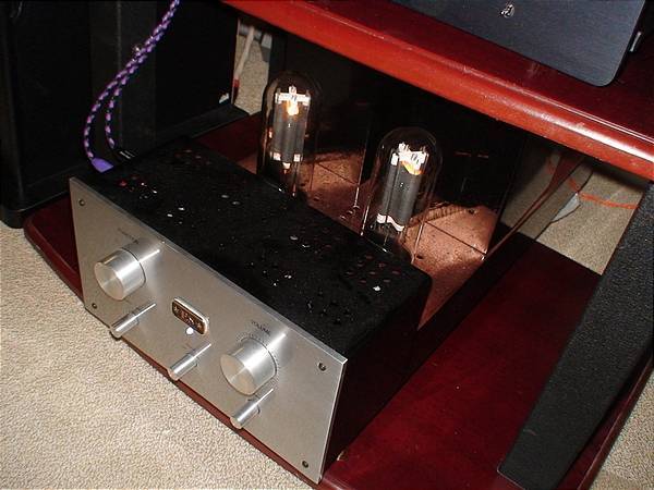 ES-211 amplifier