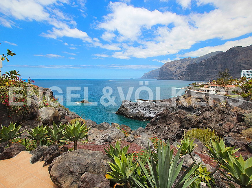  Costa Adeje
- Property for sale in Tenerife: Villa for sale in Tenerife, Costa Adeje, Tenerife Sur