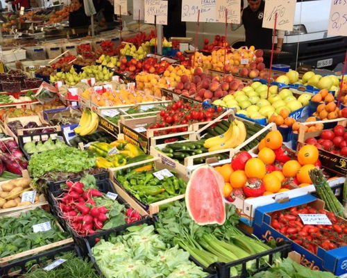 Food & Wine Tours Catania: Visit the fish market in Catania