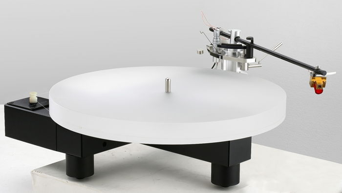 Consonance LP6.1 Turntable with T988 arm Clearance $850...