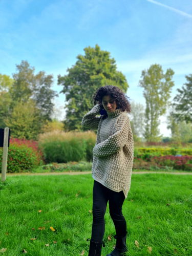 Coaty Sweater. Trendy Alpine Stitch Crochet Sweater Pattern | Cozy Textured Design