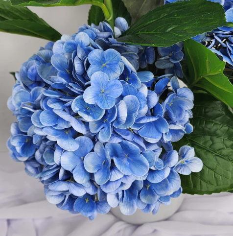 Dark Blue Hydrangeas in Ceramic Vase - Realistic Artificial Flowers - Image 5