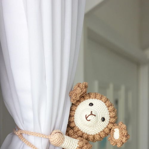Sheep Curtain Holder Crochet Pattern