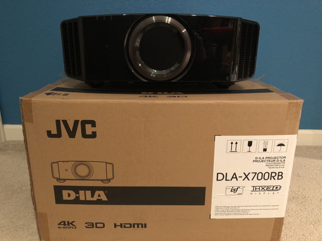 JVC DLA-X700R