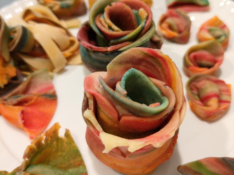Cooking classes Campofelice di Roccella: Colored Pasta Masterclass