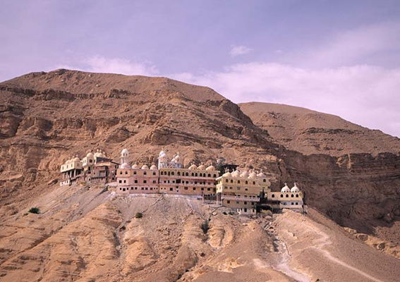 a-visit-to-st-pauls-monastery-egypt