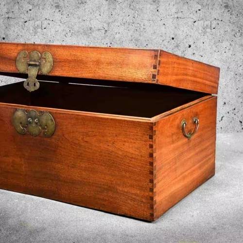 Antique Chinese traditional camphor chests and trunks