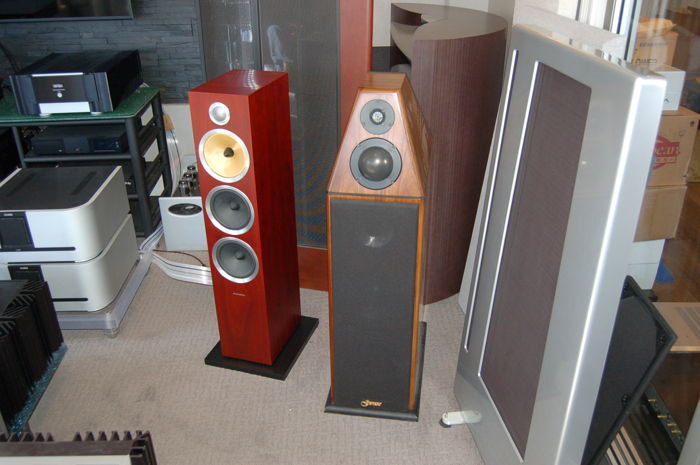 Genesis Technologies 5 Series  Loudspeaker *RARE* w/ bo...