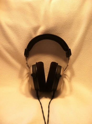 Beyerdynamic T-1 Headphones Recabled by Apuresound