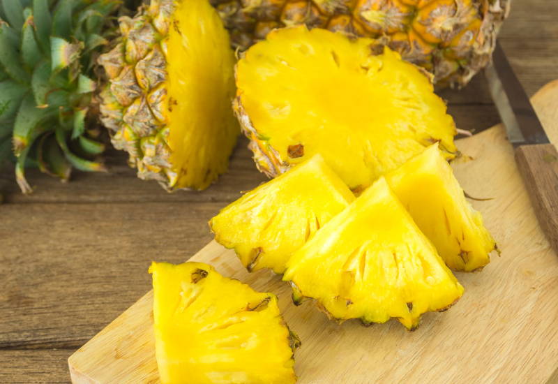 パイナップル食べごろ