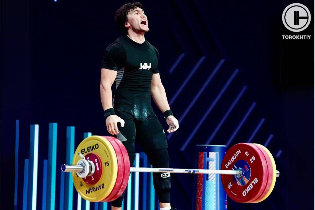 flat-powerlifting-shoes Hook Grip