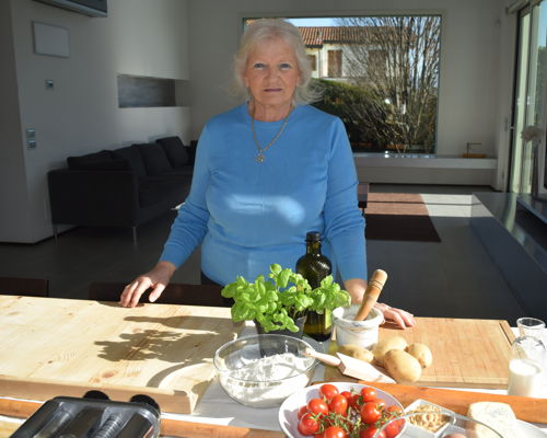 Cooking classes Olgiate Molgora: How to cook Italian for your family with Grandma Giusy