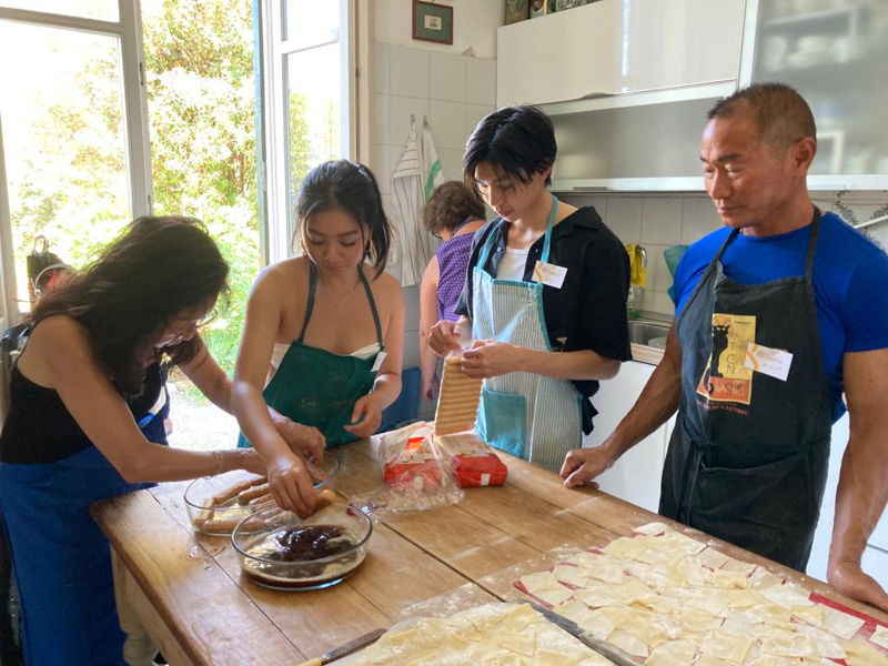 Cooking classes Genoa: In front of the sea with frisceu, lasagnette and tiramisù