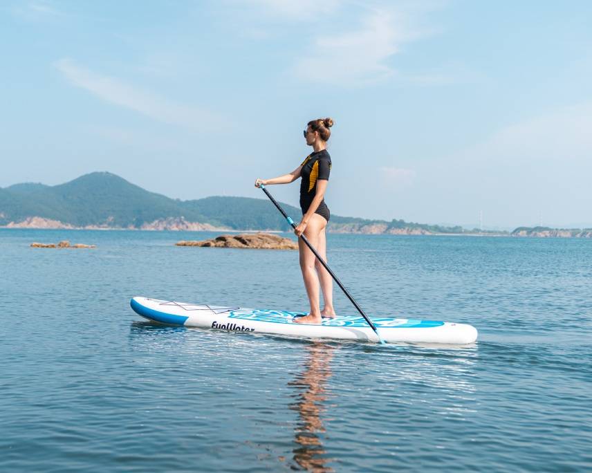 Funwater inflatable paddle board in Canada are the best paddle boards for beginners in Canada lake