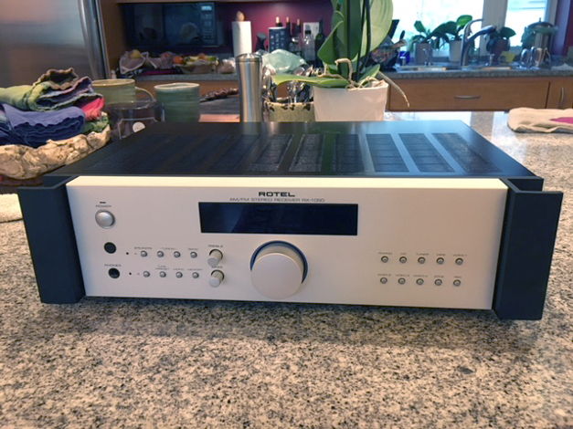 Rotel RX-1050 Integrated Amplifier