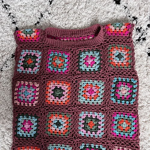 Crochet pattern for granny vest, spencer, and sweater by teacher Sas