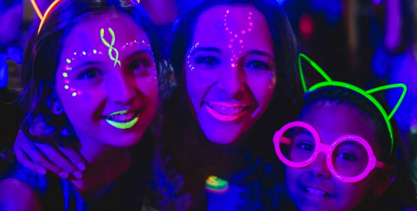 black light body paint party