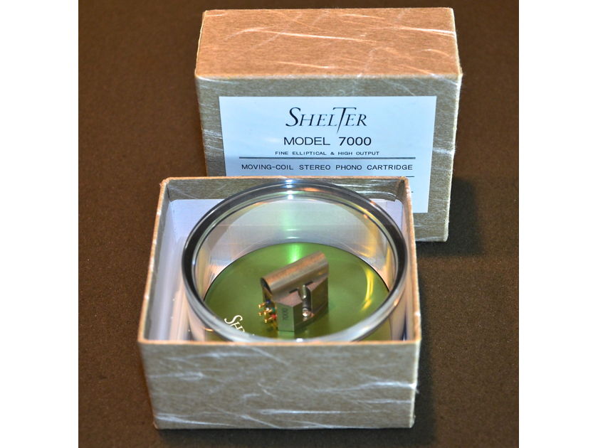 Shelter 7000 "World-Class" moving coil  cartridge. Single owner, low usage. Great condition!