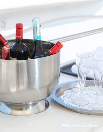 Enjoy refreshing drinks