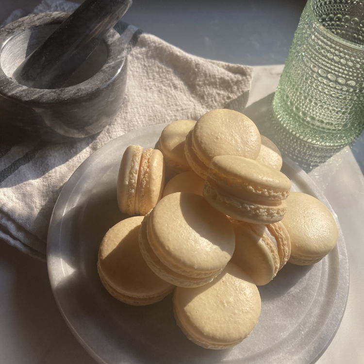 𝐃𝐀𝐘𝐃𝐑𝐄𝐀𝐌  𝐁𝐑𝐄𝐀𝐃𝐇Ä𝐔𝐒 — photo from hotplate.com