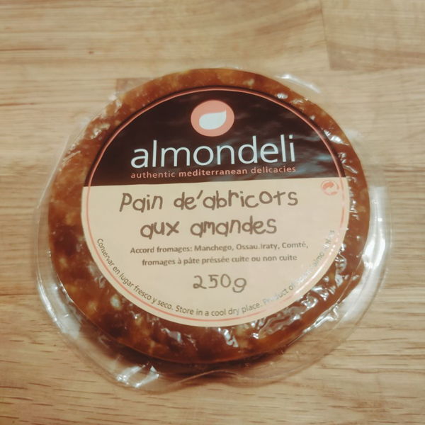 pain-dabricots-aux-amandes