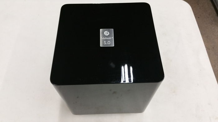 Sumiko S.0 subwoofer gloss black