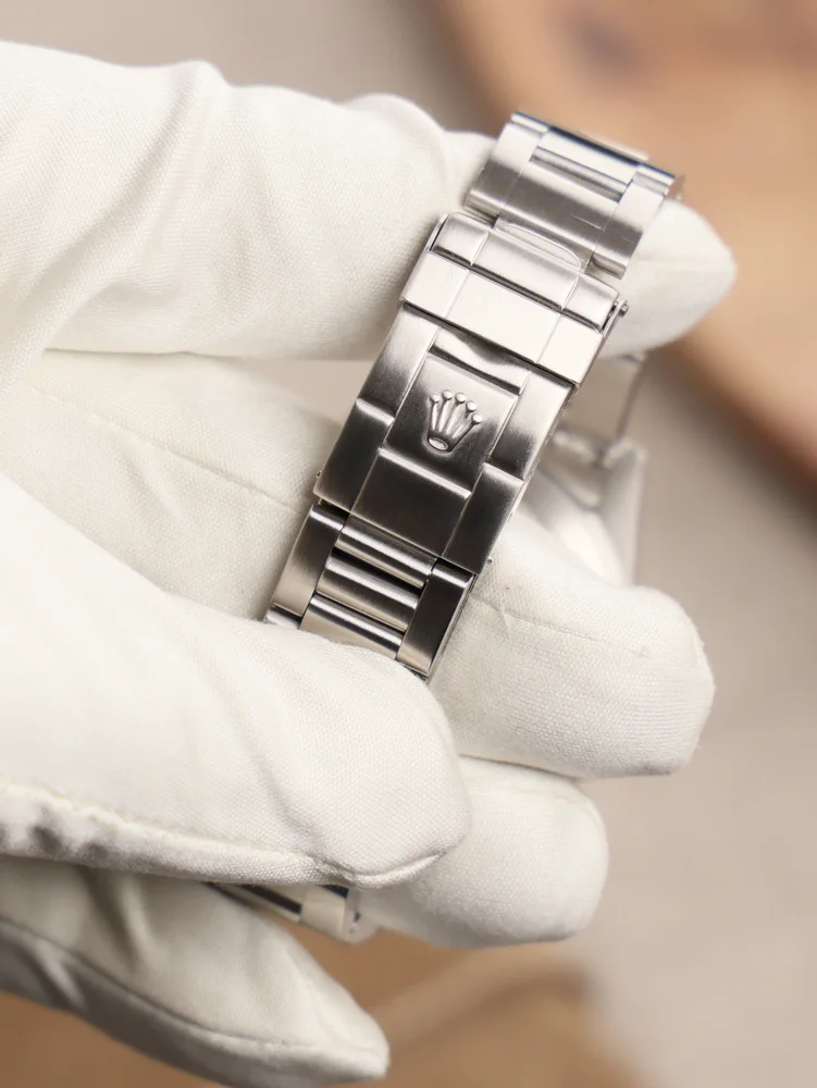 Black Dial