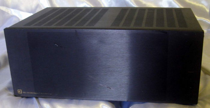 Belles Research 200  stereo power amplifier 200 wpc/8