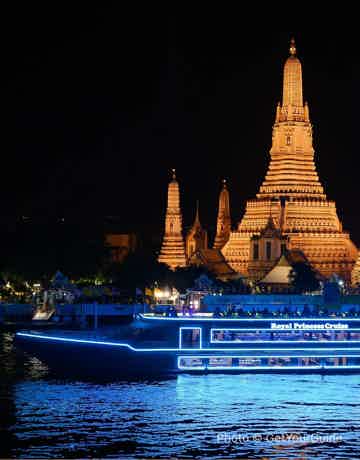 Come across iconic landmarks