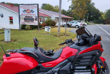 2013 HONDA GL1800B GOLD WING F6B motorcycle for rent near Acworth, GA