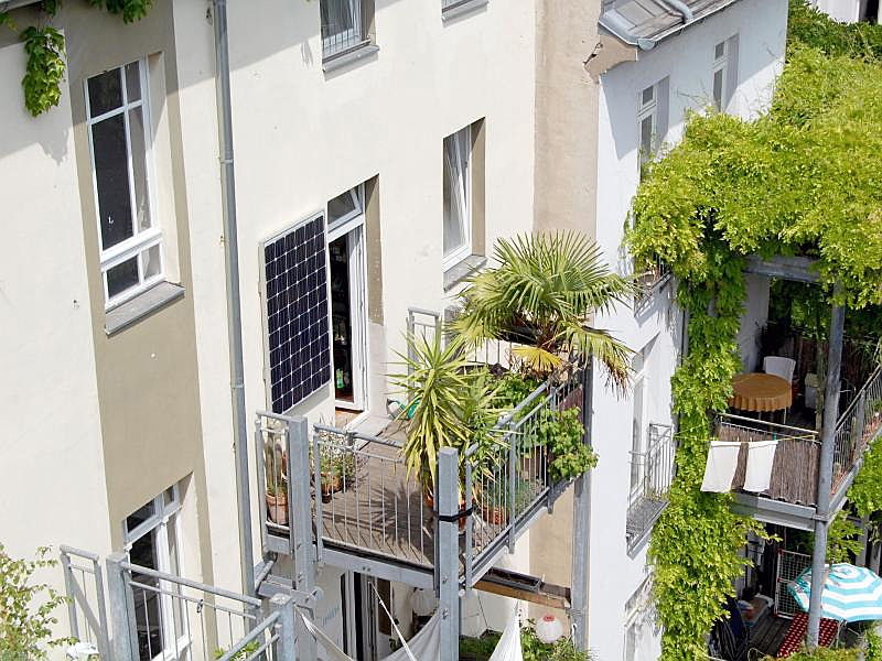  Hildesheim
- Auch Mieter von Wohnungen haben die Möglichkeit, Mini-Solarstromanlagen auf dem Balkon anzubringen. Foto: indielux