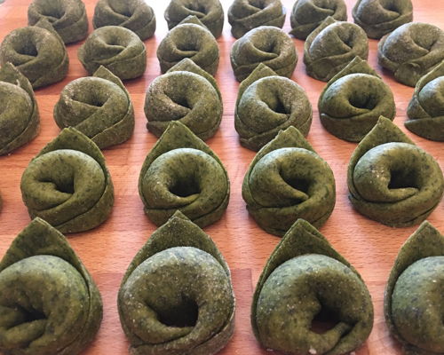 Cooking classes Santarcangelo di Romagna: Cappelletti, Cappellacci and Tortelloni in different colors