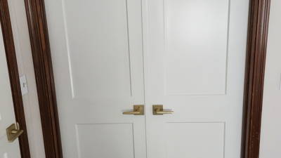 Residential interior door