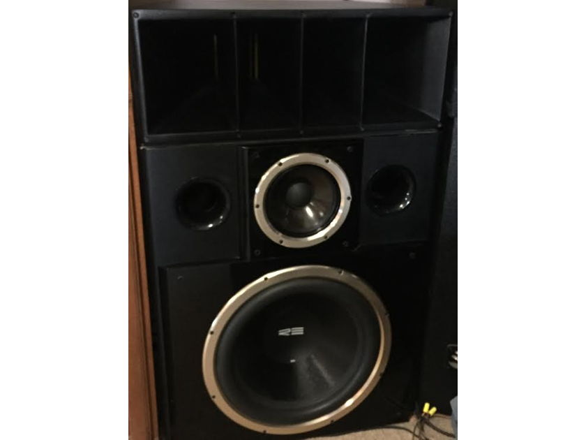 Swans Speaker Systems 1808 PRO 4 HUGE RIBBON HORNS per Channel SPECIAL SALE!!! 75% off of Normal price. CES DEMO PAIR