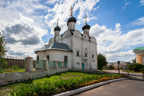 Коломна и Зарайск: один день — два кремля