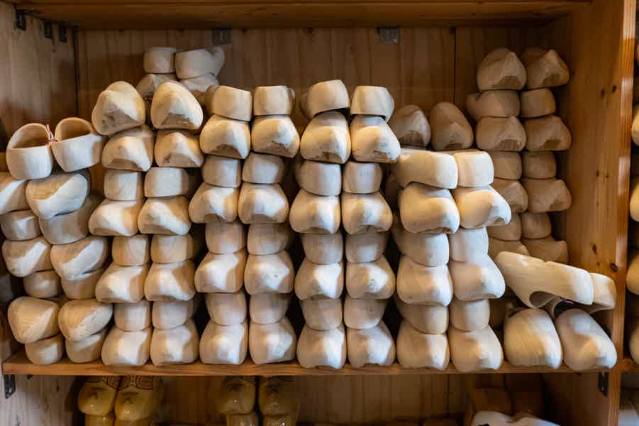 Zaanse Schans Windmills, Clogs and Dutch Cheese Small-Group Tour  - photo 5