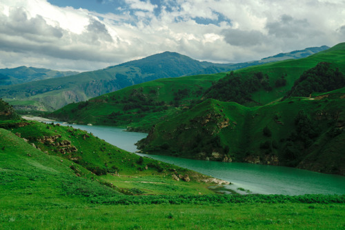 Сказочное путешествие: озеро Гижгит, Эльбрус и Поляна Нарзанов