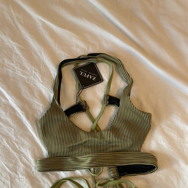 Cute bikini top