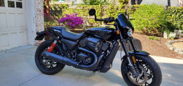 2017 HARLEY-DAVIDSON STREET ROD motorcycle for rent near Birmingham, MI